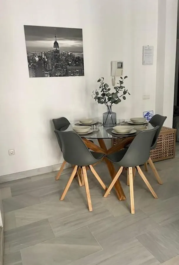 Holidays2Malaga Jinetes Junto Casco Historico & Parking Apartment Malaga