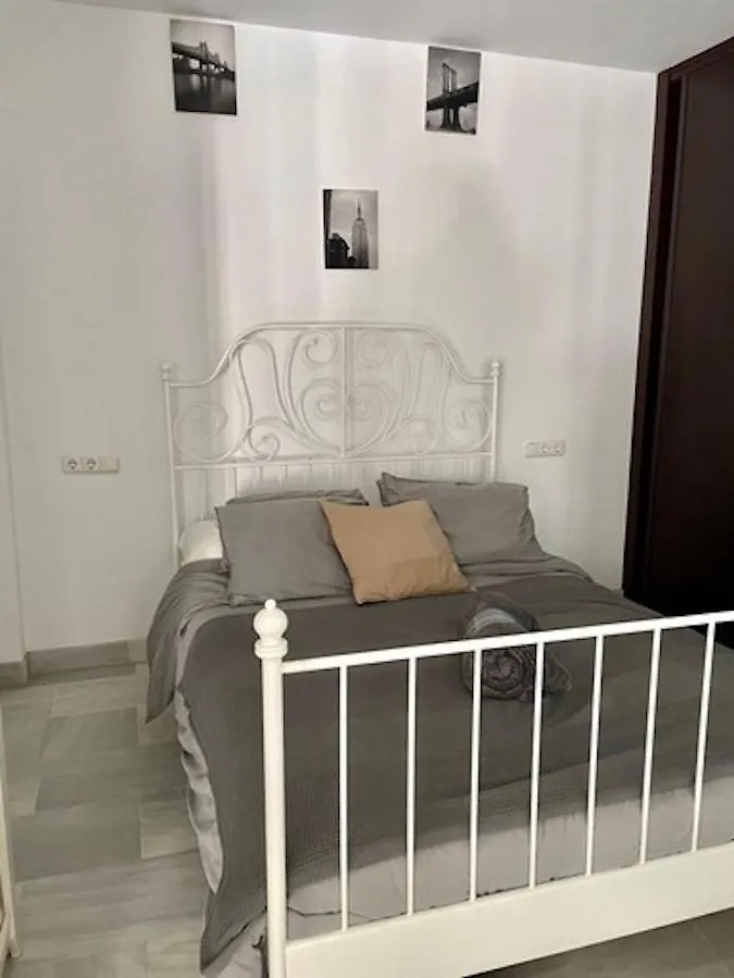 Holidays2Malaga Jinetes Junto Casco Historico & Parking Apartment Malaga