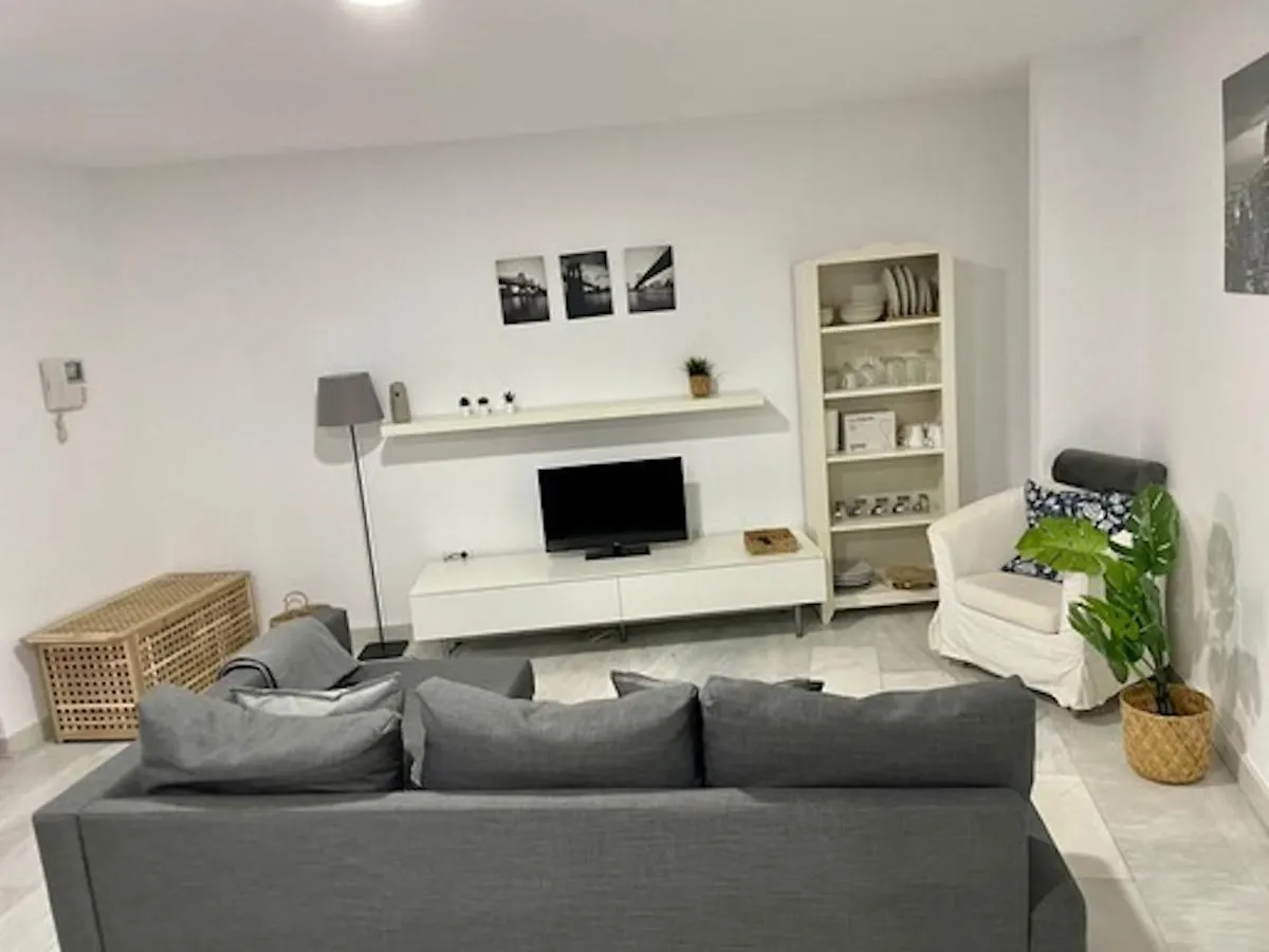 Holidays2Malaga Jinetes Junto Casco Historico & Parking Apartment Spain